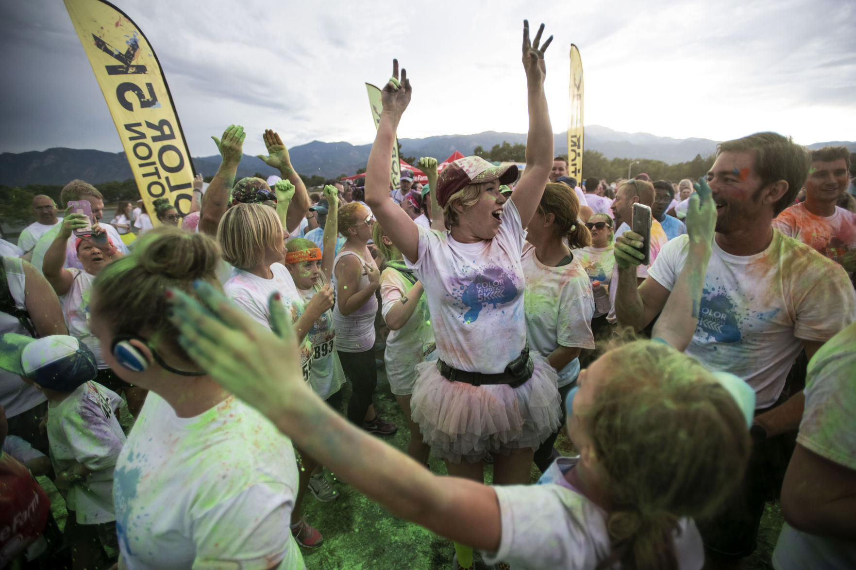 072919-news-colorrun 08.jpg
